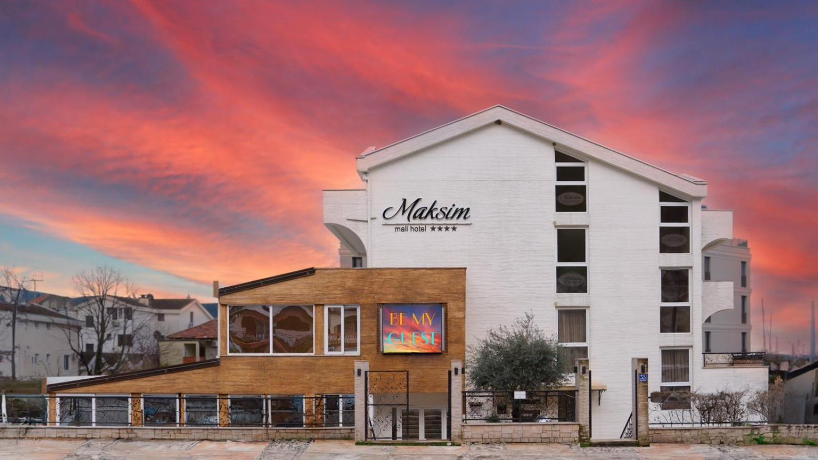 Hotel Maksim Herceg Novi Eksteriør bilde