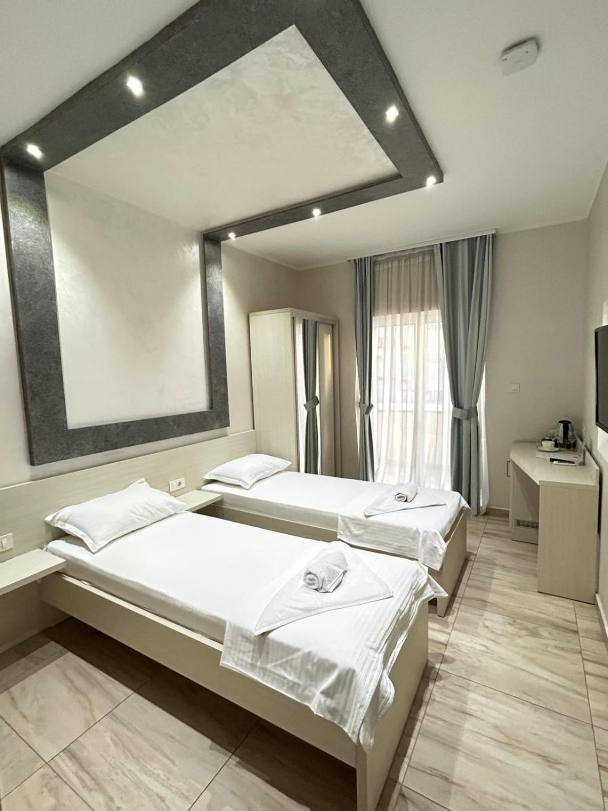 Hotel Maksim Herceg Novi Eksteriør bilde