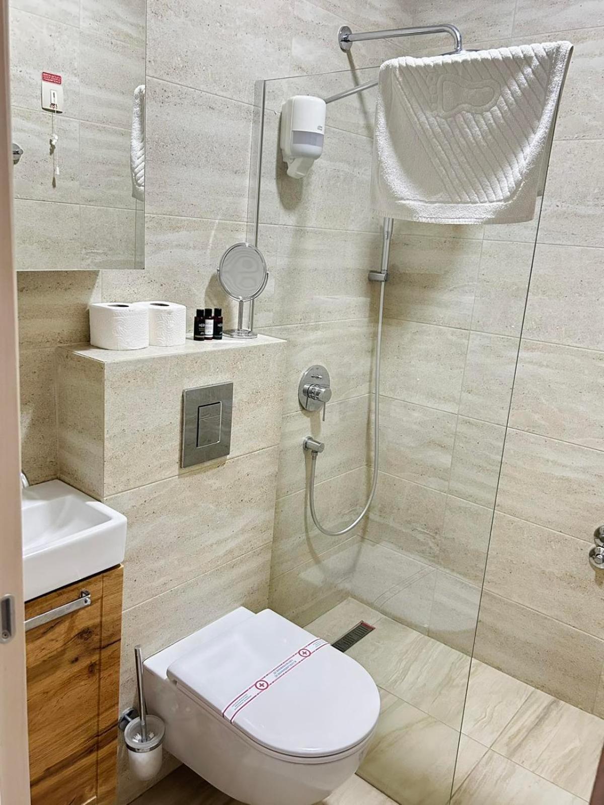 Hotel Maksim Herceg Novi Eksteriør bilde